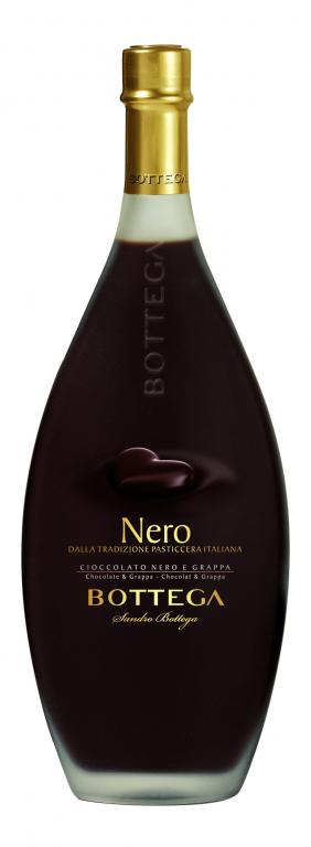 Nero Bottega il liquore di cioccolato e grappa.