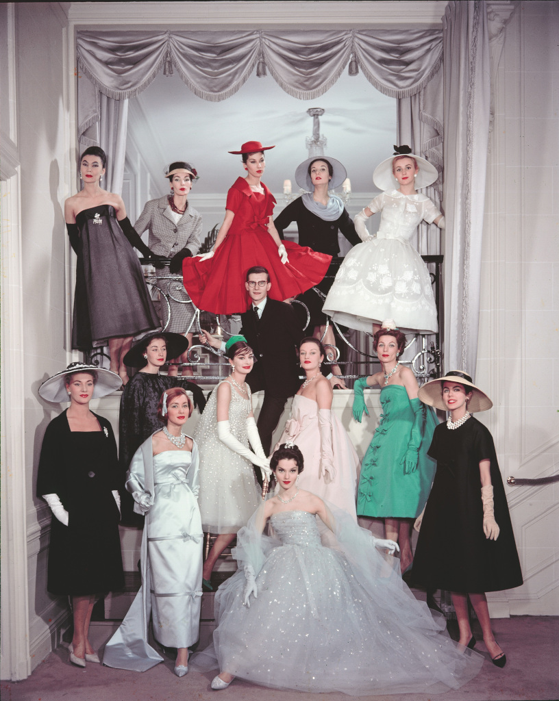 Sabine Weiss, Yves Saint-Laurent, prima collezione Dior (1958 Life © Sabine Weiss).