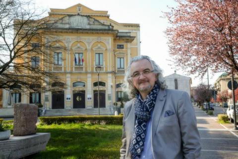 Antonio Giarola e il Teatro Salieri a Legnago (fonte: larena.it).