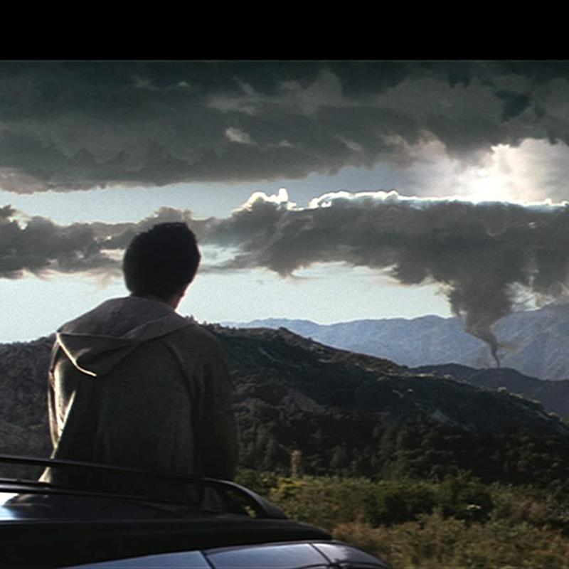 Una scena da Donnie Darko (2001; fonte imdb.com).