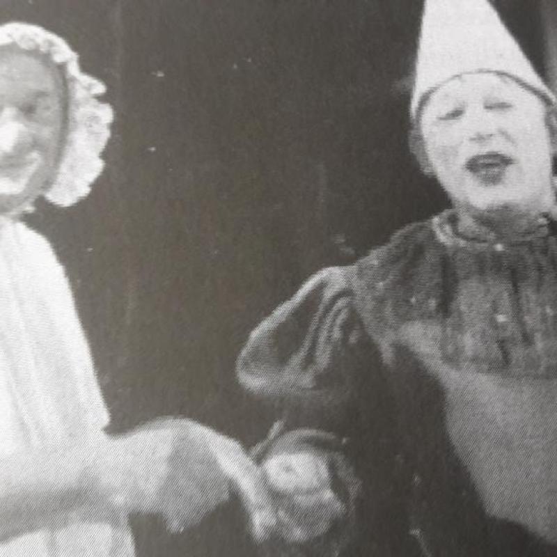 Il grande clown Cirillino (Giancarlo Cavedo, a sinistra; fonte: ilridotto.info).